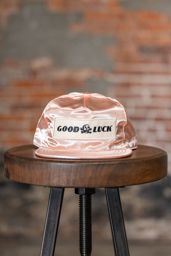 Ampal Creative Good Luck Satin Peach - Snapback. on stool front profile