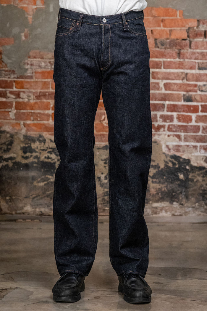 Big John M1803 17oz Heavy Gauge Jeans Straight Fit - Indigo One Wash. on model front profile