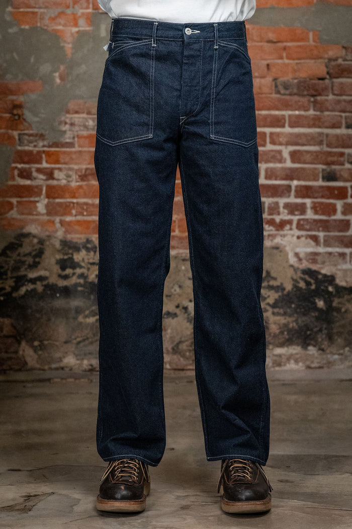 Buzz Rickson's BR41106 Denim Working Trousers - One Wash. on model front profile