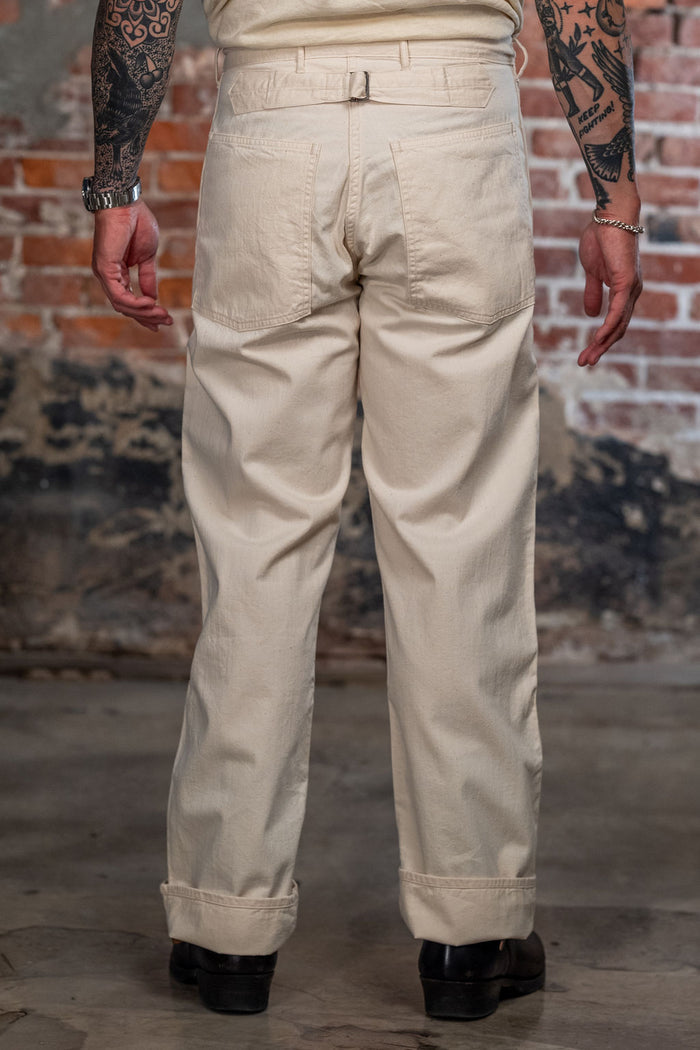 Buzz Rickson's BR42635 White Twill Working Trousers - Off White. on model back profile