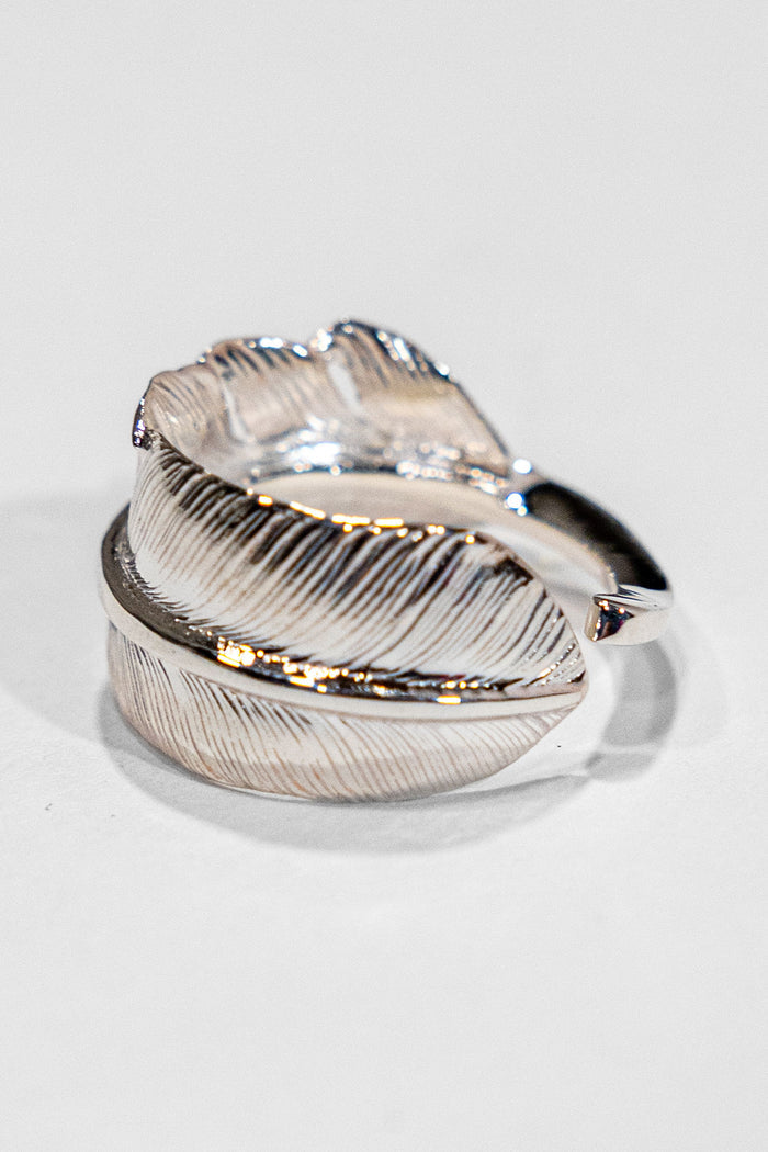 First Arrow's R-015 Feather Ring -