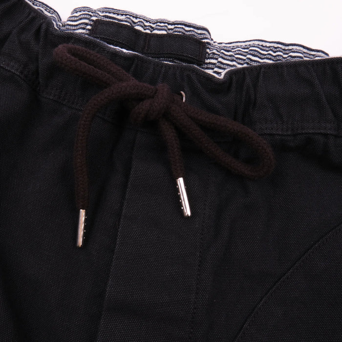 Freenote Cloth Deck Shorts - Black. detail shot of drawstring