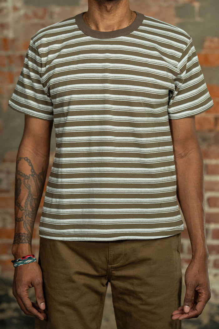 Freenote Cloth Speed Stripe S/S - Olive Stripe