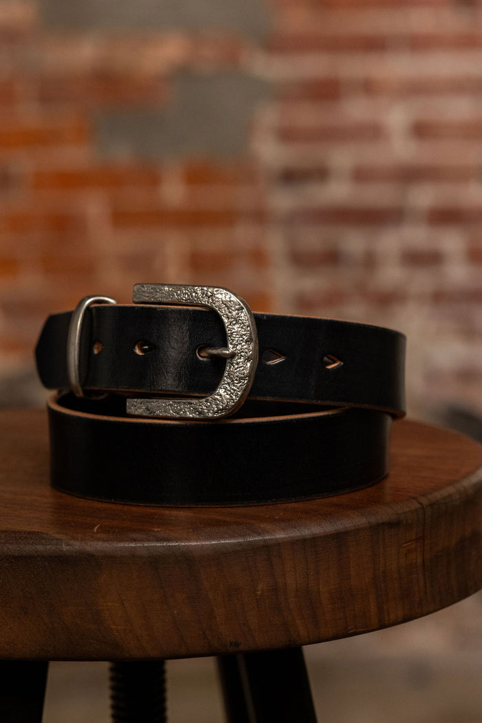 Hollows Leather Trail Belt - Black English Bridle Silver Buckle