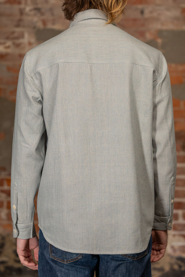 Indi + Ash LS Smith Workshirt - Handwoven Kala Cotton light blue, on model back view