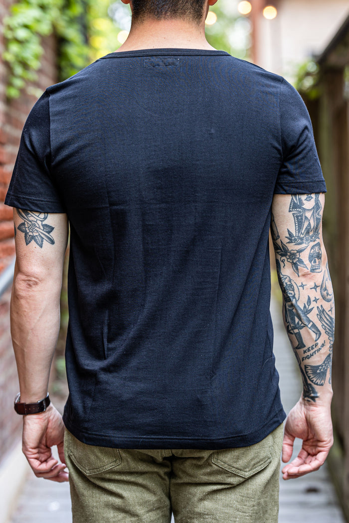 Merz b. Schwanen 1970's V-Neck T-Shirt - Deep Black
