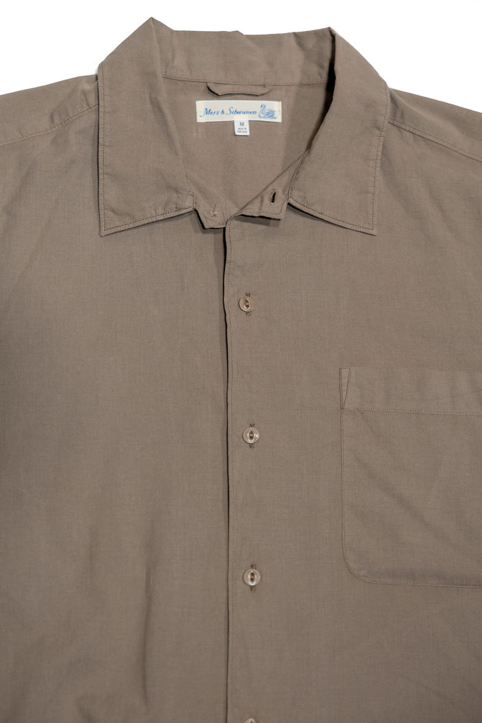 Merz b. Schwanen SHIRT09LP Lightweight Cotton Poplin Short Sleeve Shirt - Faded Grain
