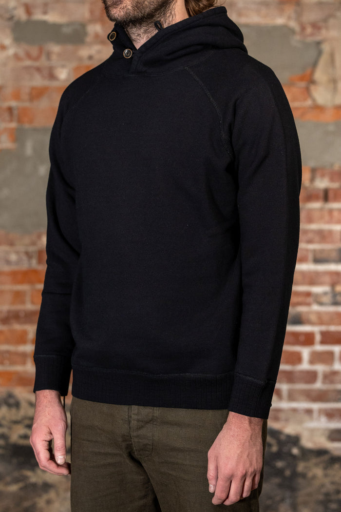 Pure Blue Japan 5410-IDBK Knitted Hoodie - Indigo Black. on model side profile