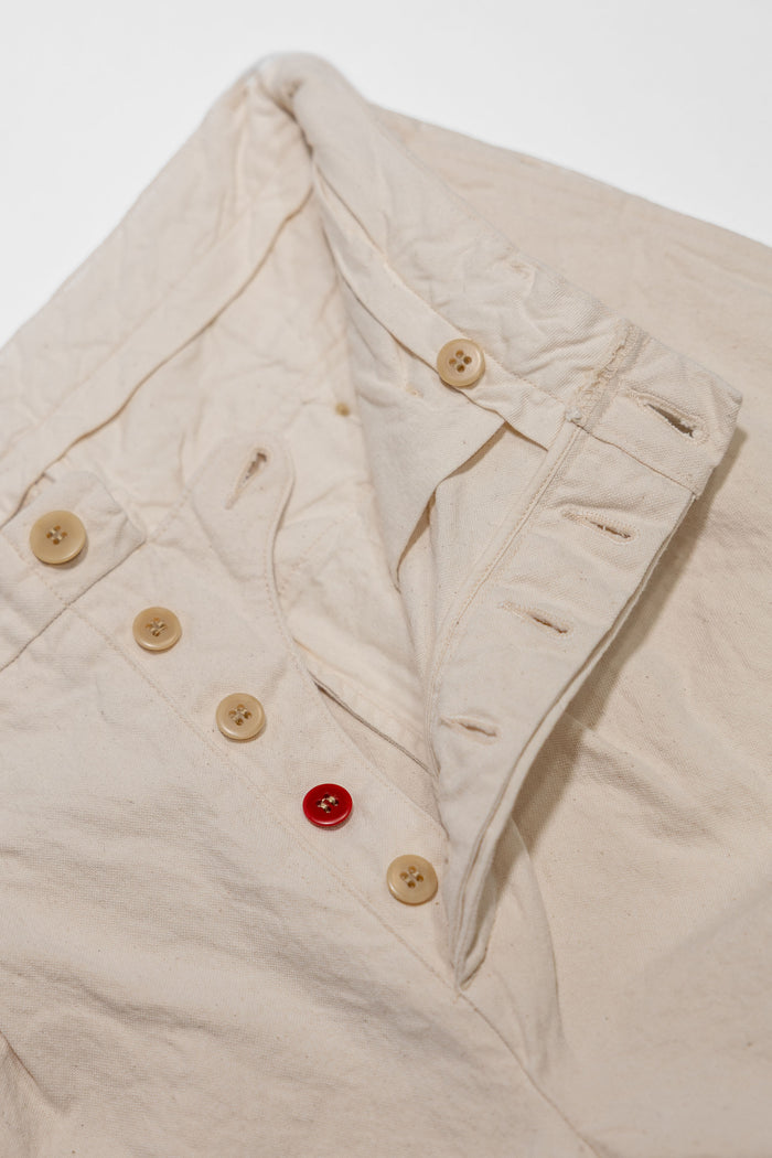 Seuvas 10oz Canvas 2-Tuck Trousers (Long) - Natural. detail shot of button fly open