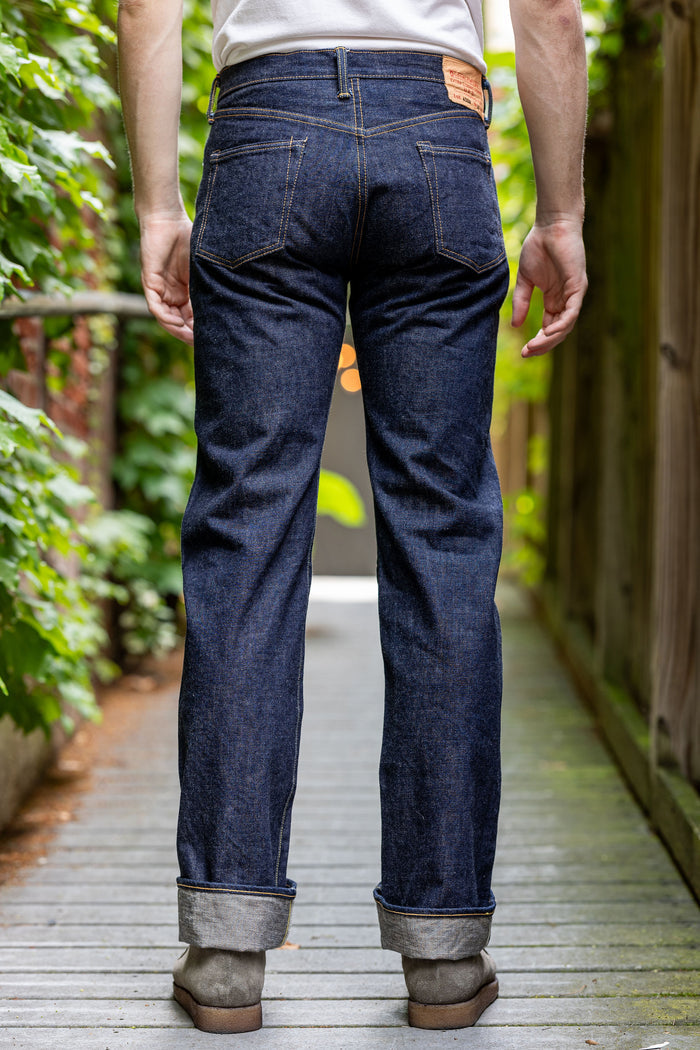 UES 400R - Regular Straight Denim
