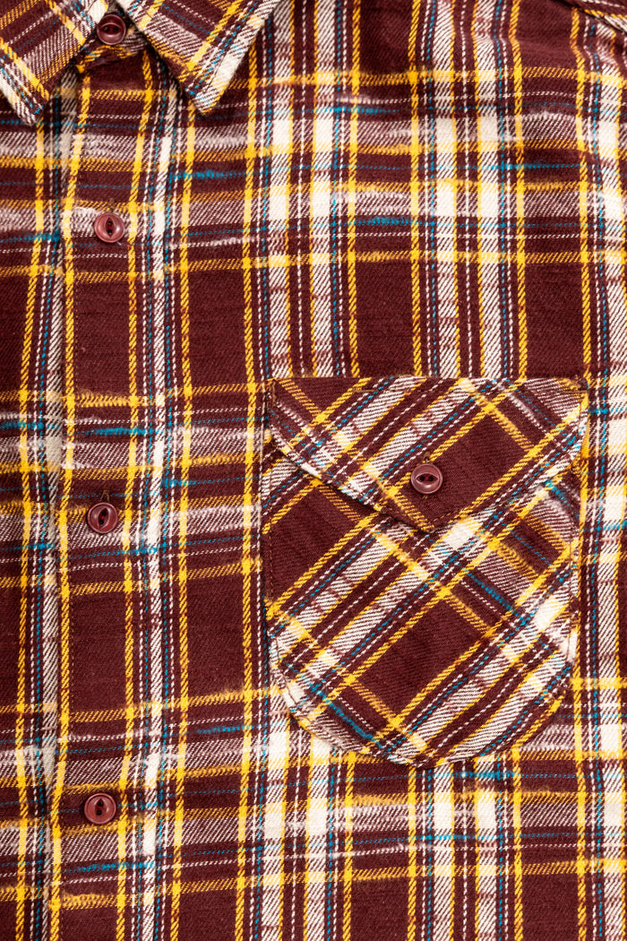 A close-up of the UES 502655 Slubby Flannel Shirt in Brown