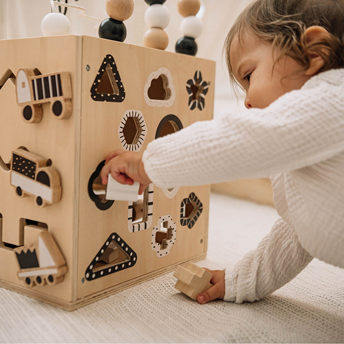Wonder and Wise Busy Box